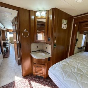 2008 Monaco Class A RV Camelot 42KFQ
